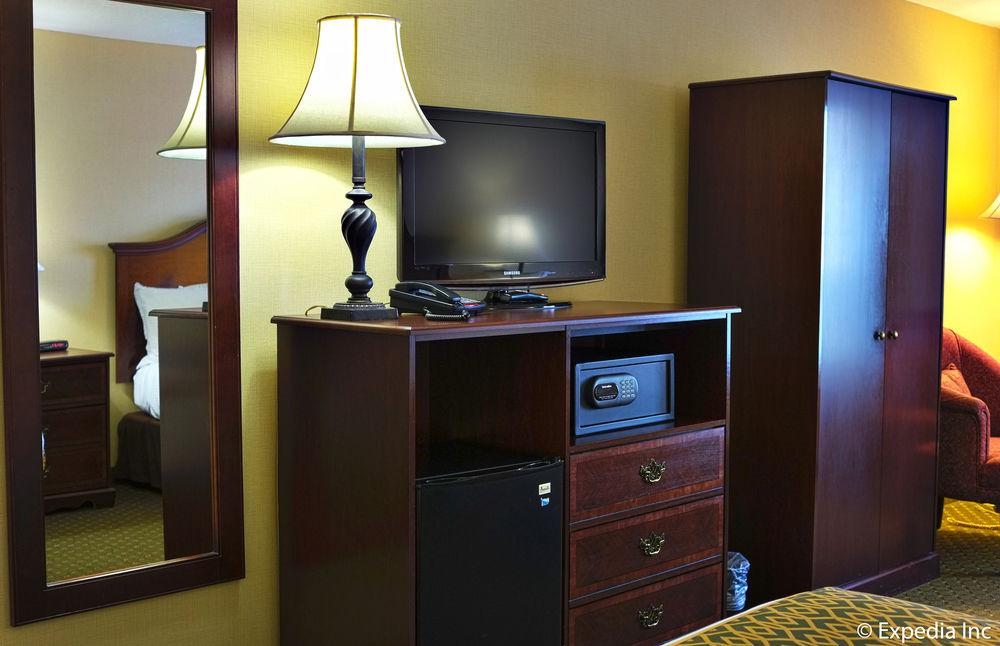 Anaheim Camelot Inn & Suites 外观 照片