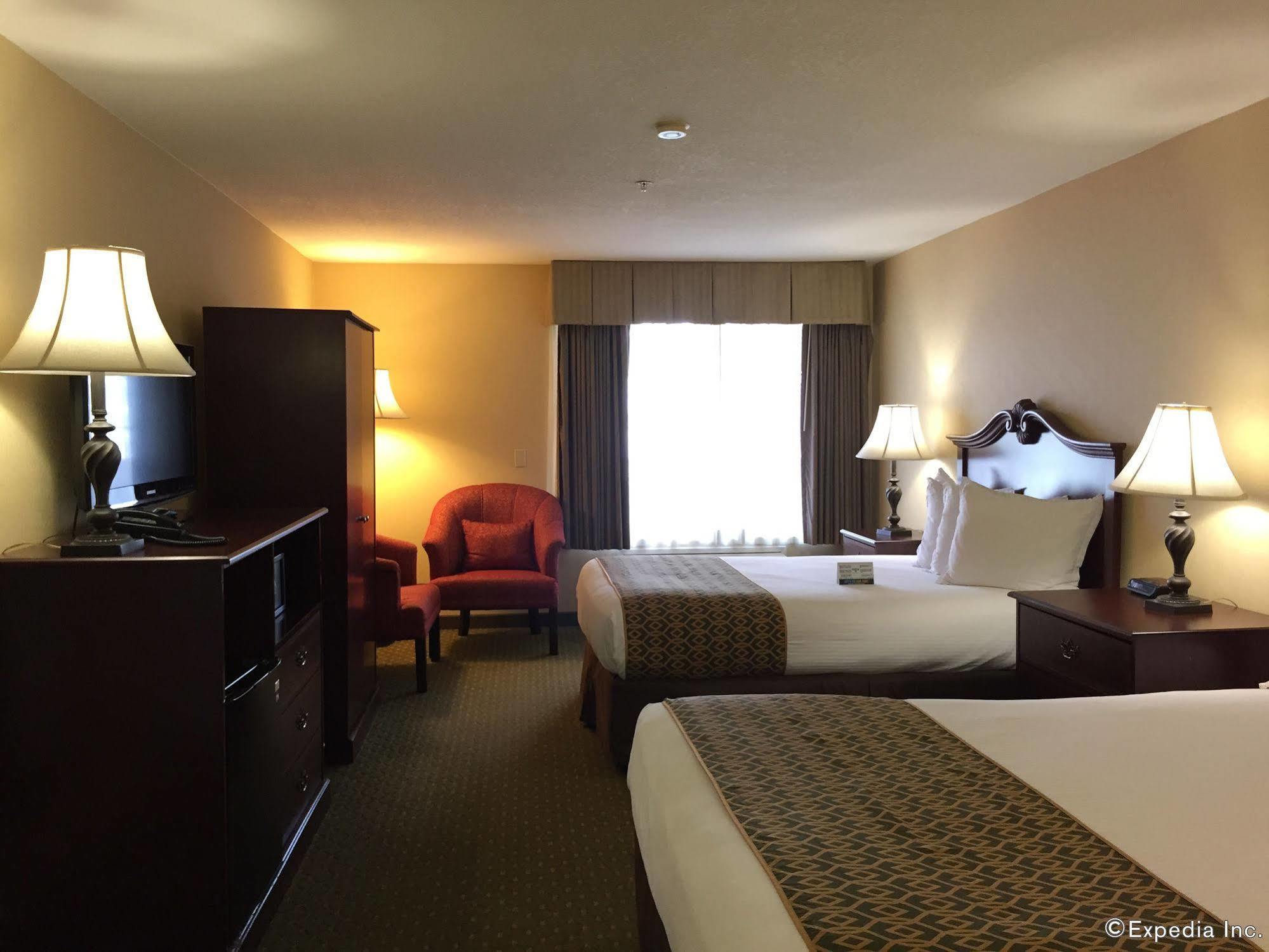 Anaheim Camelot Inn & Suites 外观 照片