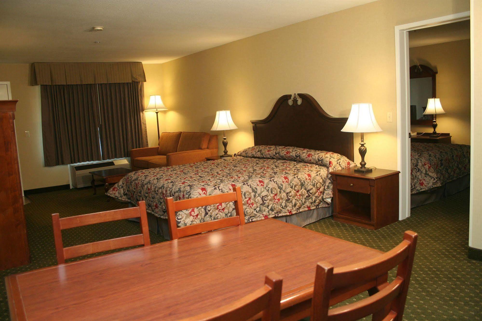 Anaheim Camelot Inn & Suites 客房 照片