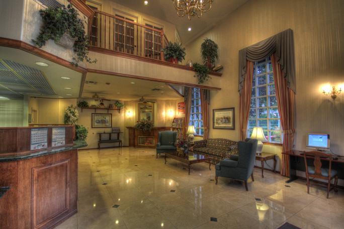 Anaheim Camelot Inn & Suites 外观 照片