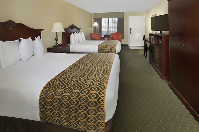 Anaheim Camelot Inn & Suites 外观 照片